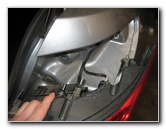 Chrysler-200-Reverse-Tail-Light-Bulbs-Replacement-Guide-022