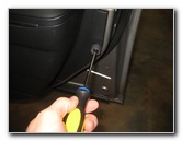 Chrysler-300-Interior-Door-Panel-Removal-Speaker-Upgrade-Guide-055