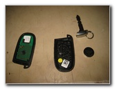Chrysler-300-Key-Fob-Battery-Replacement-Guide-009