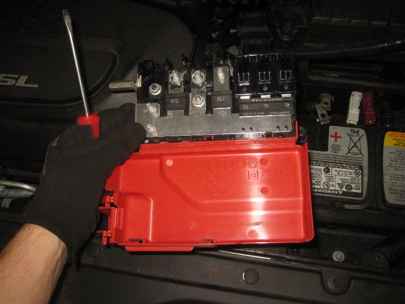 Chrysler-Pacifica-Minivan-12V-Automotive-Battery-Replacement-Guide-017