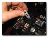 Chrysler-Pacifica-Minivan-Electrical-Fuse-Replacement-Guide-009