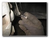 Chrysler-Pacifica-Minivan-Front-Brake-Pads-Replacement-Guide-010