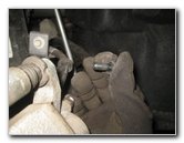 Chrysler-Pacifica-Minivan-Front-Brake-Pads-Replacement-Guide-011