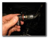 Chrysler-Pacifica-Minivan-Headlight-Bulbs-Replacement-Guide-010
