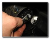 Chrysler-Pacifica-Minivan-Headlight-Bulbs-Replacement-Guide-022