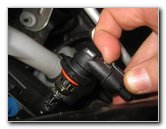 Chrysler-Pacifica-Minivan-Headlight-Bulbs-Replacement-Guide-024