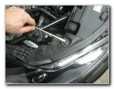 Chrysler-Pacifica-Minivan-Headlight-Bulbs-Replacement-Guide-034