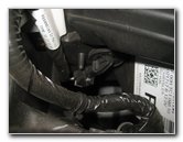 Chrysler-Pacifica-Minivan-Headlight-Bulbs-Replacement-Guide-039