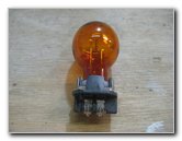 Chrysler-Pacifica-Minivan-Headlight-Bulbs-Replacement-Guide-044