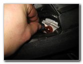 Chrysler-Pacifica-Minivan-Headlight-Bulbs-Replacement-Guide-048