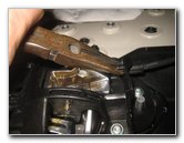 Chrysler-Pacifica-Minivan-Interior-Door-Panel-Removal-Guide-026