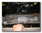 Chrysler-Pacifica-Minivan-Interior-Door-Panel-Removal-Guide-036