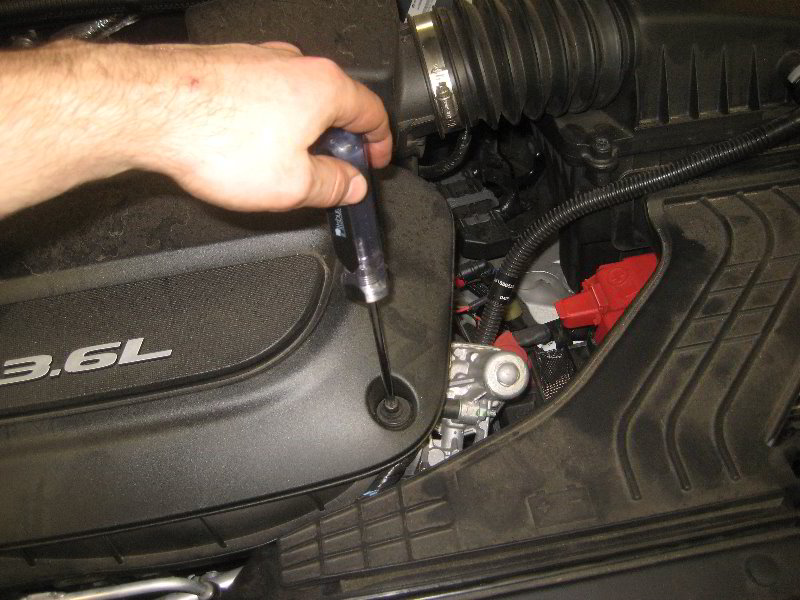 Chrysler-Pacifica-Minivan-MAP-Sensor-Replacement-Guide-003