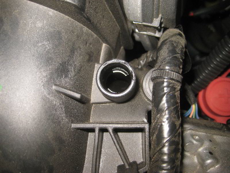 Chrysler-Pacifica-Minivan-MAP-Sensor-Replacement-Guide-016
