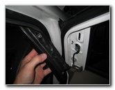 Chrysler-Town-and-Country-Interior-Door-Panel-Removal-Guide-010