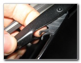 Chrysler-Town-and-Country-Rear-Window-Wiper-Blade-Replacement-Guide-003