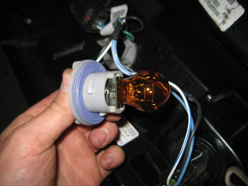 Chrysler-Town-and-Country-Tail-Light-Bulbs-Replacement-Guide-011