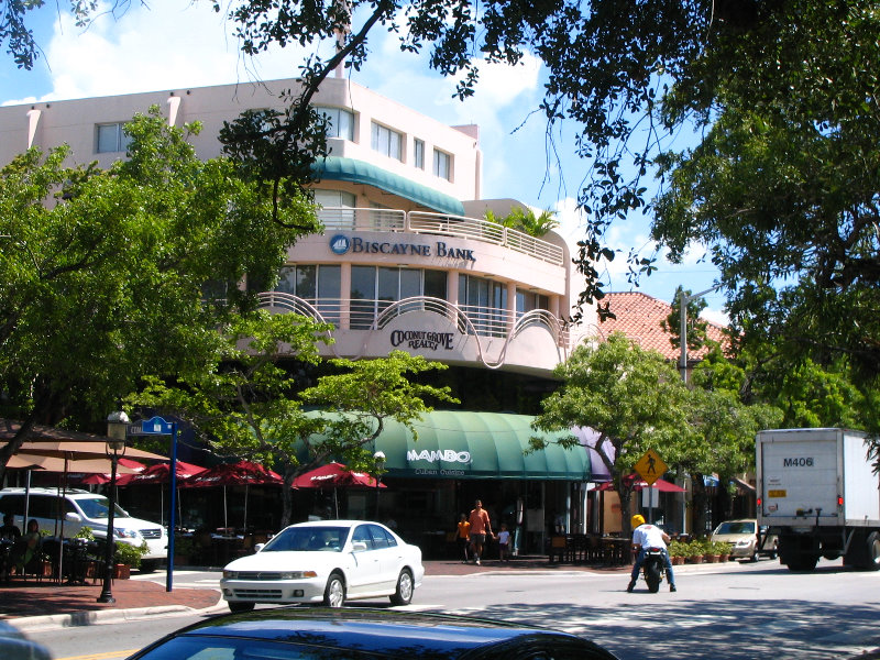 CocoWalk-Coconut-Grove-Miami-FL-002