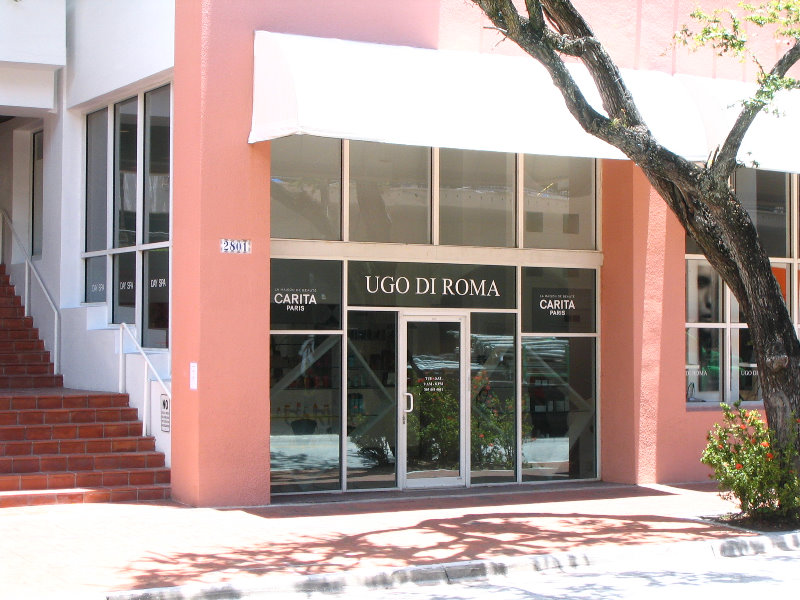 CocoWalk-Coconut-Grove-Miami-FL-047