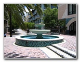 CocoWalk-Coconut-Grove-Miami-FL-045