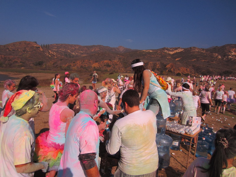 Color-Mob-5K-Irvine-Lake-Silverado-CA-044