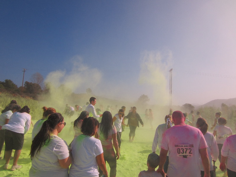 Color-Mob-5K-Irvine-Lake-Silverado-CA-059