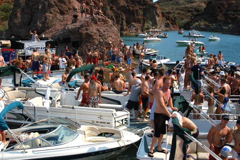 Pictures from a weekend at the Copper Canyon boat party held in Lake Havasu...