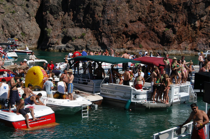 Copper-Canyon-Boat-Party-Lake-Havasu-081
