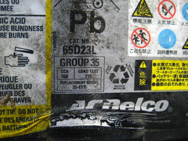 Corroded-Car-Battery-Terminal-Replacement-Guide-007