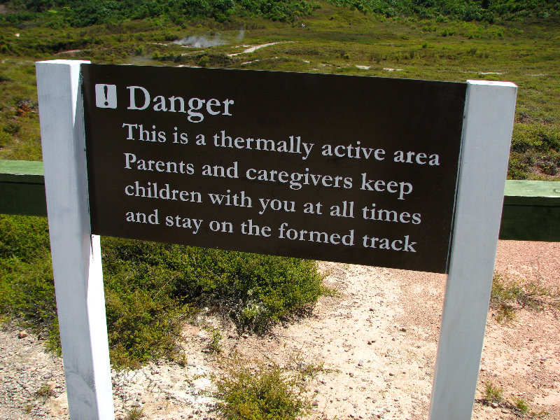 Craters-of-the-Moon-Geothermal-Walk-Taupo-New-Zealand-011