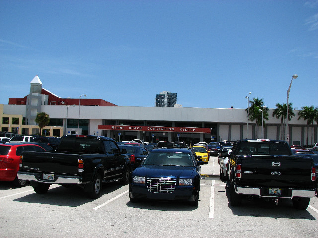DUB-Custom-Auto-Show-Miami-Beach-FL-2007-001