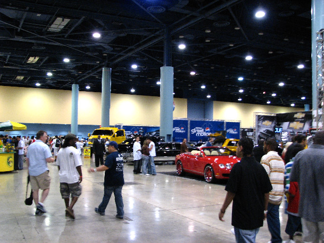 DUB-Custom-Auto-Show-Miami-Beach-FL-2007-004