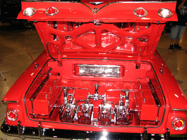 DUB-Custom-Auto-Show-Miami-Beach-FL-2007-013