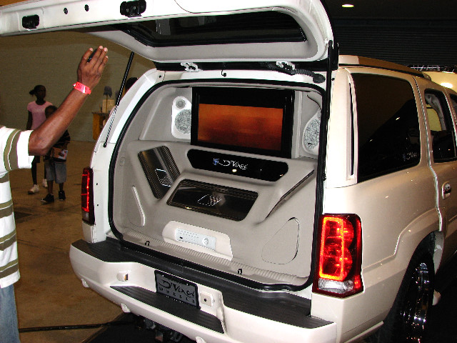 DUB-Custom-Auto-Show-Miami-Beach-FL-2007-033