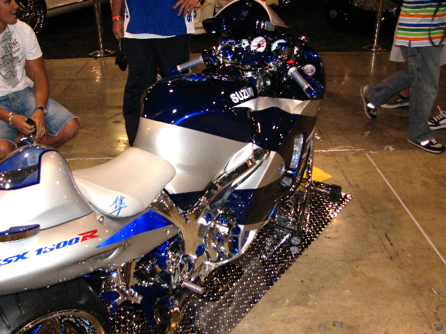 DUB-Custom-Auto-Show-Miami-Beach-FL-2007-038