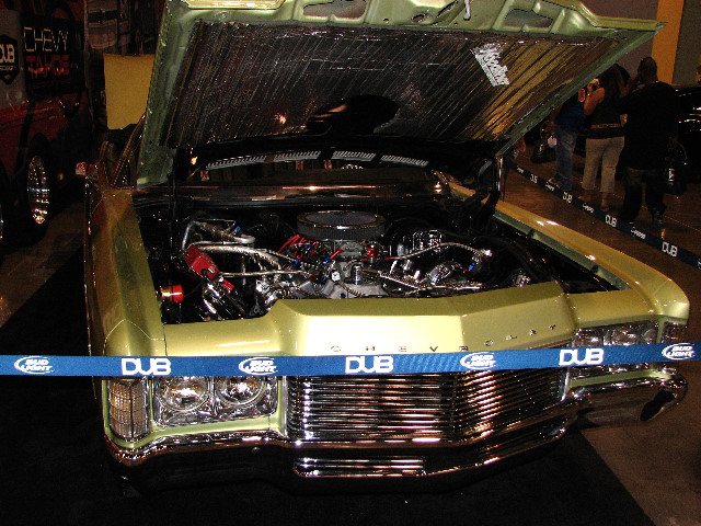 DUB-Custom-Auto-Show-Miami-Beach-FL-2007-049