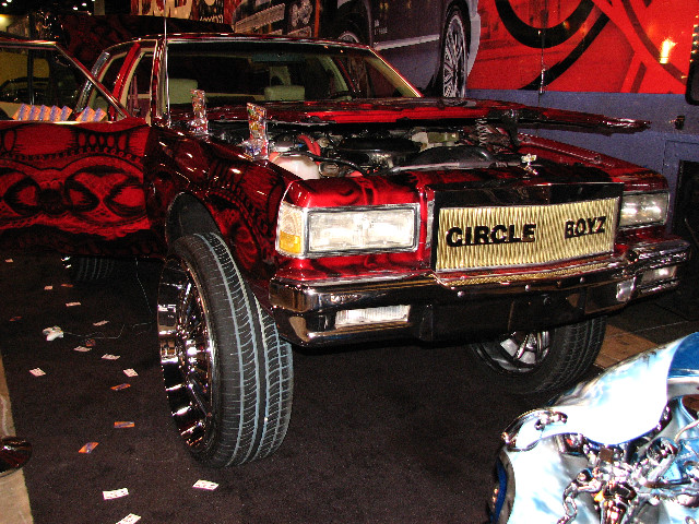 DUB-Custom-Auto-Show-Miami-Beach-FL-2007-055