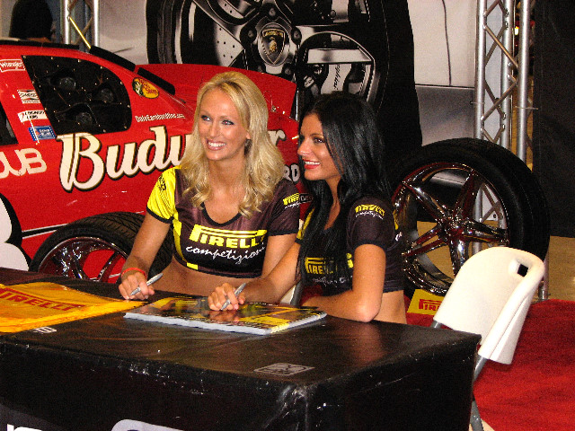 DUB-Custom-Auto-Show-Miami-Beach-FL-2007-077