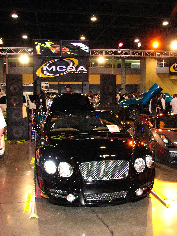 DUB-Custom-Auto-Show-Miami-Beach-FL-2007-086