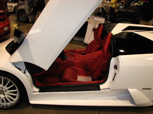 DUB-Custom-Auto-Show-Miami-Beach-FL-2007-110