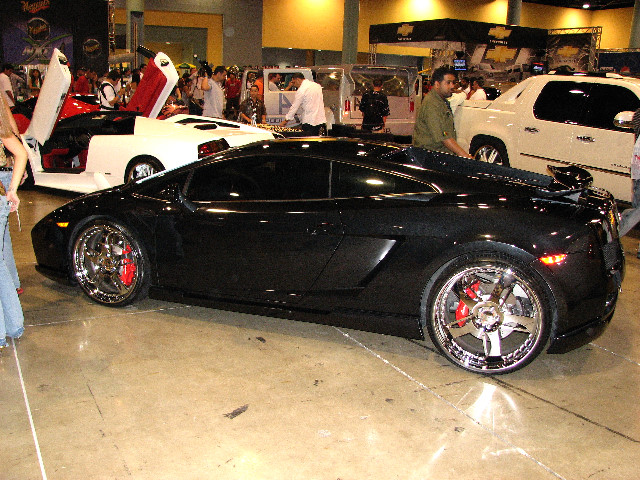 DUB-Custom-Auto-Show-Miami-Beach-FL-2007-111