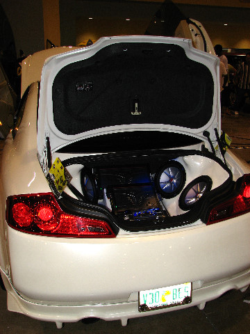 DUB-Custom-Auto-Show-Miami-Beach-FL-2007-118