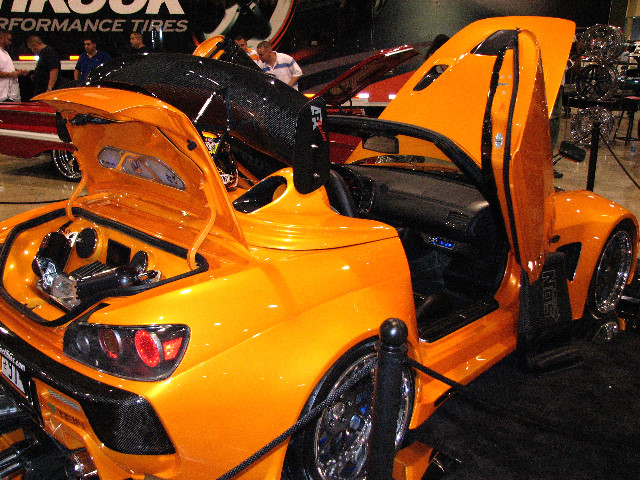 DUB-Custom-Auto-Show-Miami-Beach-FL-2007-139