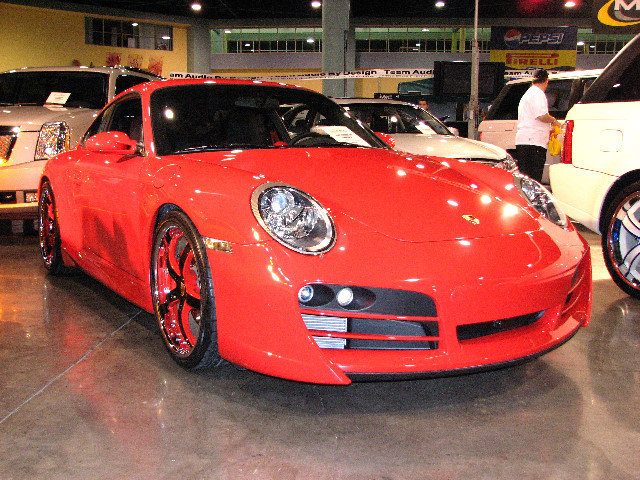 DUB-Custom-Auto-Show-Miami-Beach-FL-2007-165