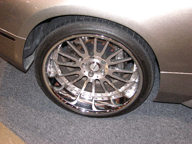 DUB-Custom-Auto-Show-Miami-Beach-FL-2007-178