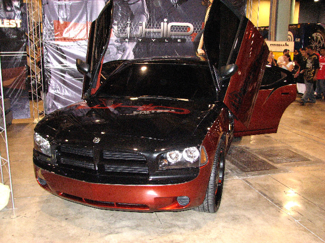 DUB-Custom-Auto-Show-Miami-Beach-FL-2007-192