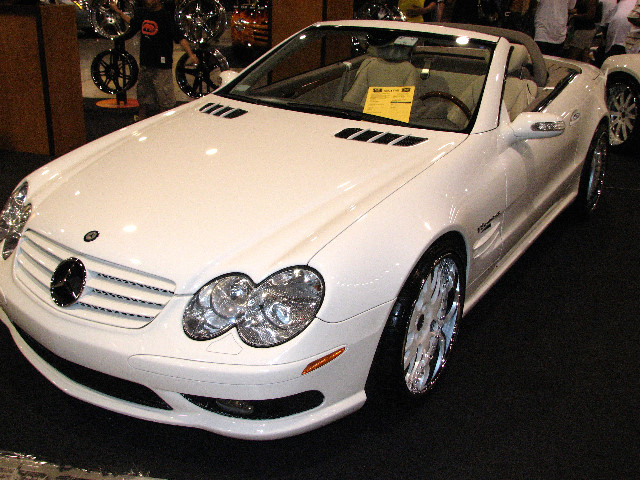 DUB-Custom-Auto-Show-Miami-Beach-FL-2007-198