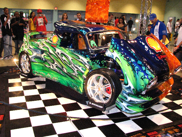DUB-Custom-Auto-Show-Miami-Beach-FL-2007-201