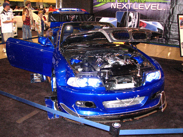 DUB-Custom-Auto-Show-Miami-Beach-FL-2007-202
