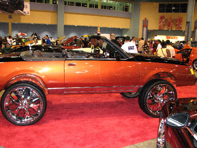DUB-Custom-Auto-Show-Miami-Beach-FL-2007-212